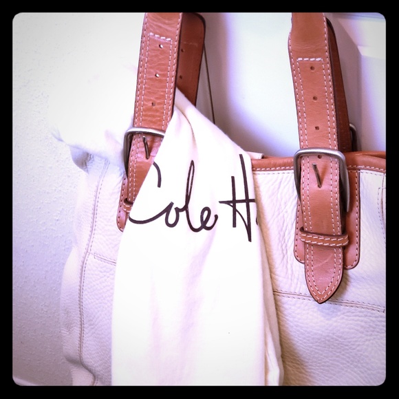 Cole Hann Purse - Picture 1 of 4